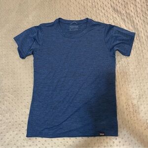Patagonia Capilene cool daily shirt XS womens